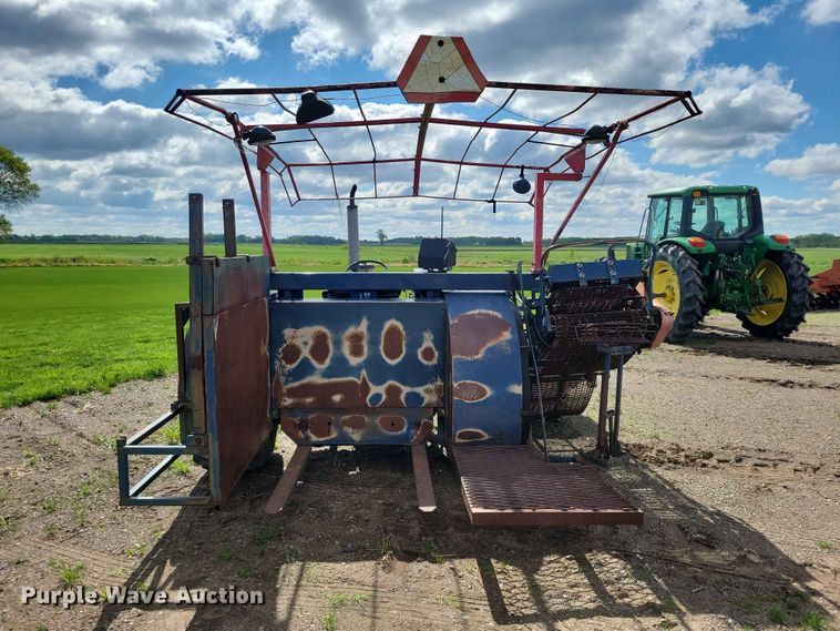 image for item DZ7155 Brouwer 1555 tractor