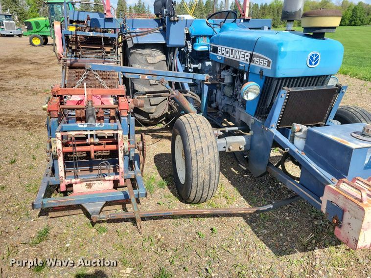 image for item DZ7155 Brouwer 1555 tractor