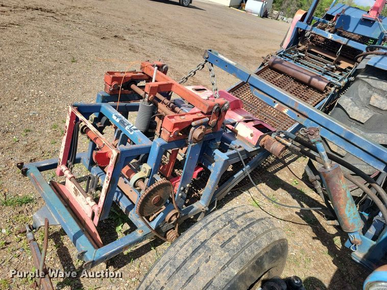 image for item DZ7155 Brouwer 1555 tractor