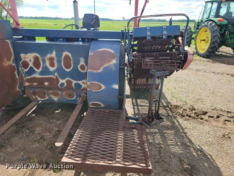 image for item DZ7155 Brouwer 1555 tractor