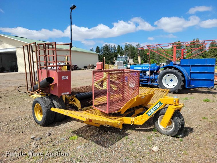 image for item DZ7157 Bucyrus Magnum 48 sod roll harvester