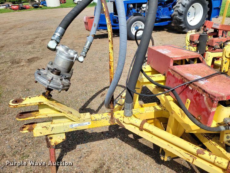 image for item DZ7157 Bucyrus Magnum 48 sod roll harvester