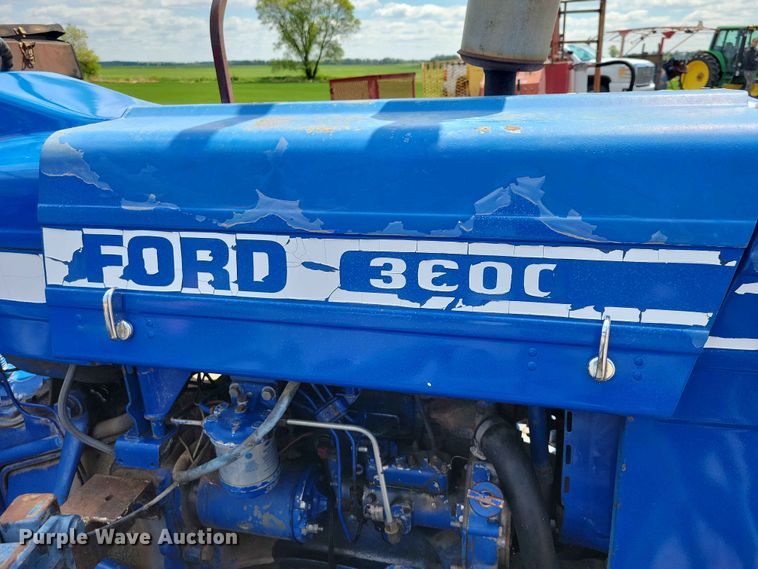 image for item DZ7158 1977 Ford 3600 tractor with Brouwer A3A sod harvester sod harvestor