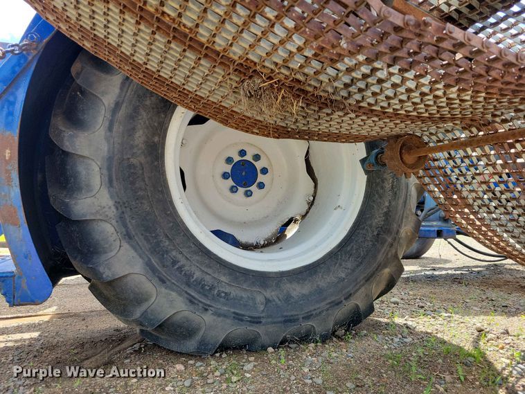 image for item DZ7158 1977 Ford 3600 tractor with Brouwer A3A sod harvester sod harvestor