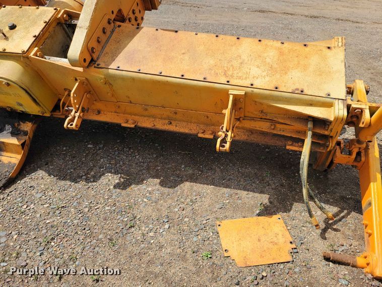image for item DZ7159 Howard M130 tiller