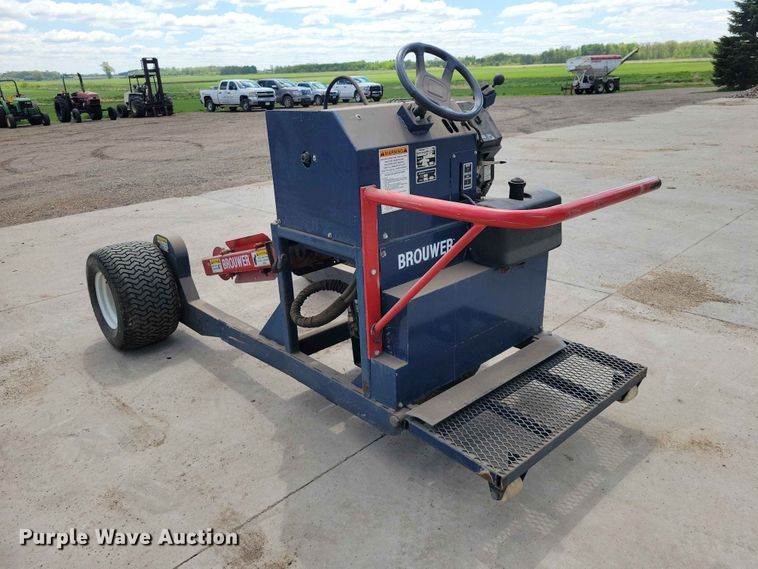 image for item DZ7161 1998 Brouwer SPI 2400 sod installer