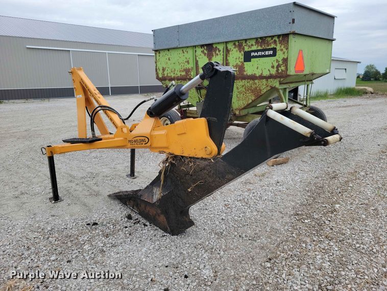 image for item DZ7179 Pro-Welding tile plow