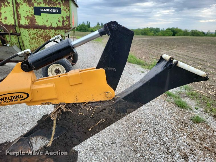 image for item DZ7179 Pro-Welding tile plow