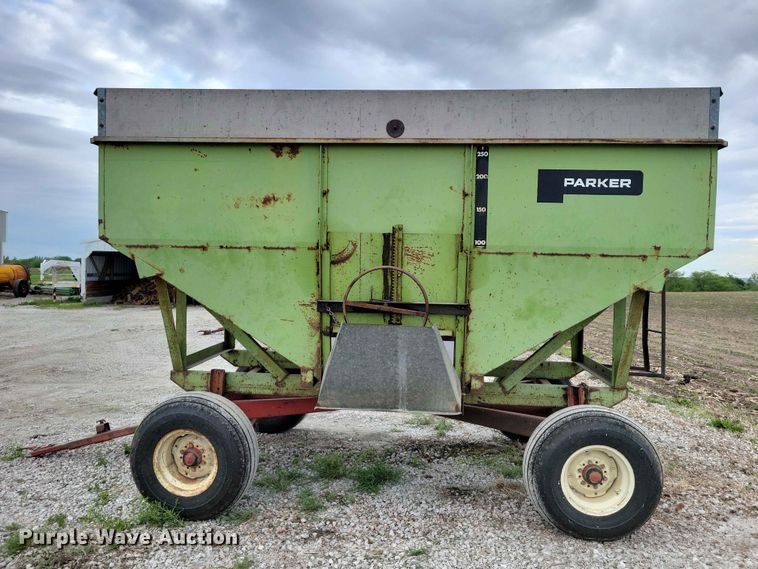 image for item DZ7180 (2) Parker gravity wagon