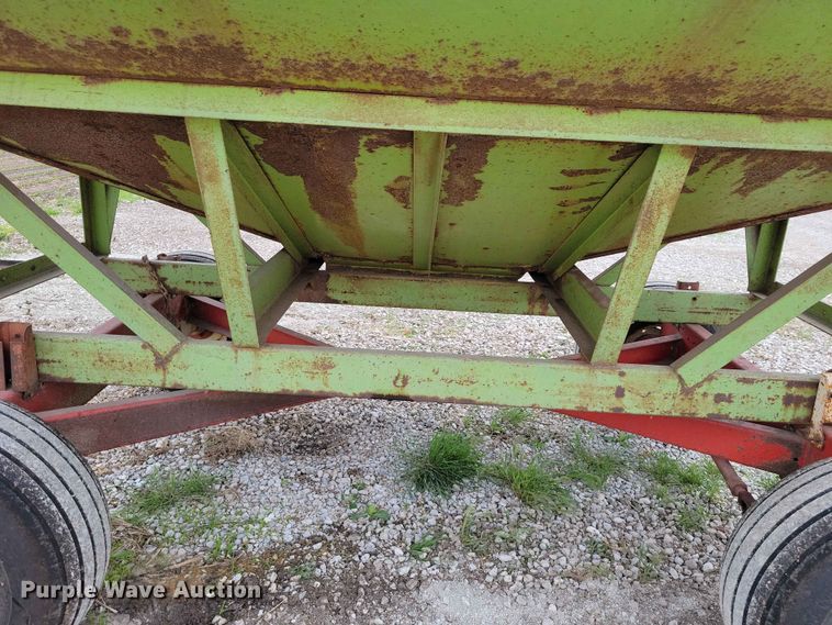 image for item DZ7180 (2) Parker gravity wagon