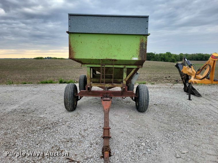 image for item DZ7180 (2) Parker gravity wagon