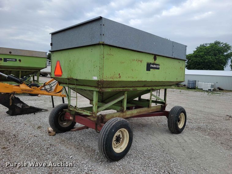 image for item DZ7180 (2) Parker gravity wagon