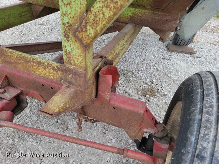image for item DZ7180 (2) Parker gravity wagon