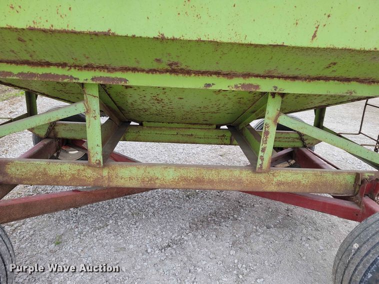 image for item DZ7180 (2) Parker gravity wagon