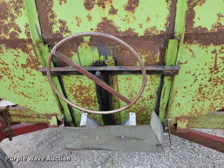 image for item DZ7180 (2) Parker gravity wagon