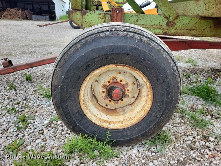 image for item DZ7180 (2) Parker gravity wagon