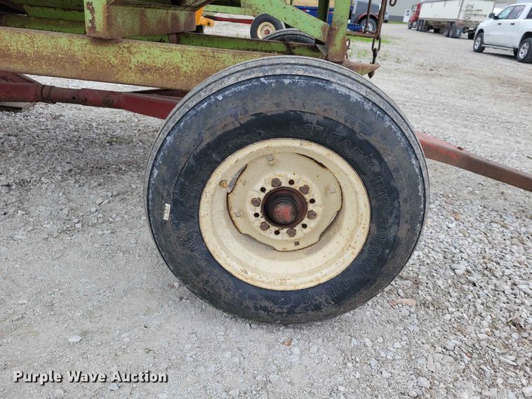 image for item DZ7180 (2) Parker gravity wagon