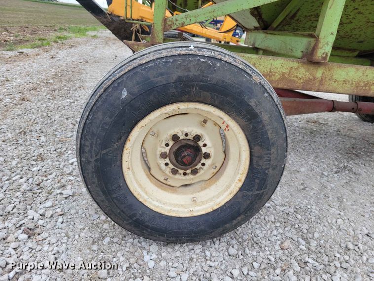 image for item DZ7180 (2) Parker gravity wagon