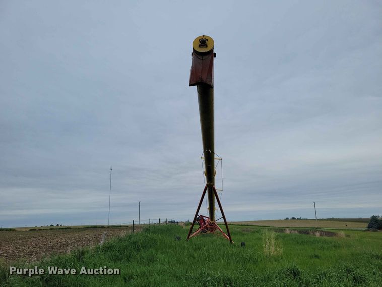image for item EE1043 Westfield 130-71 auger