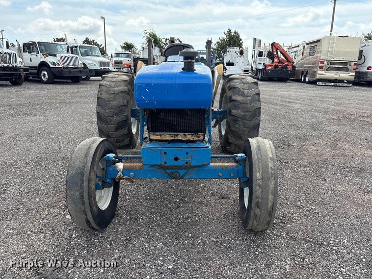 image for item EG9121 1995 Ford 3430 tractor