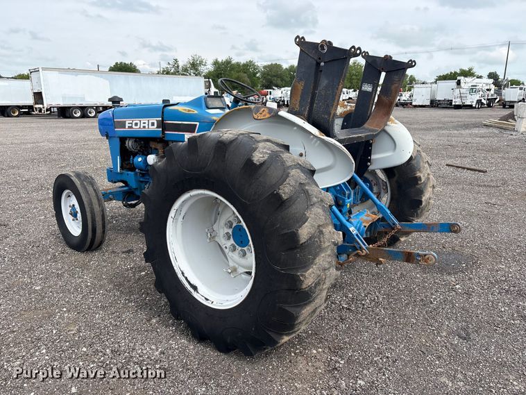 image for item EG9121 1995 Ford 3430 tractor