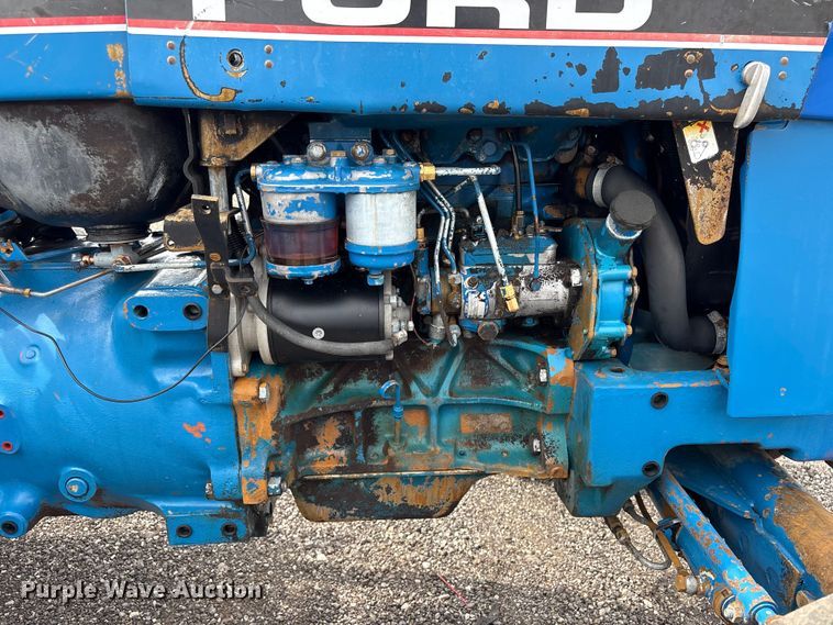 image for item EG9121 1995 Ford 3430 tractor
