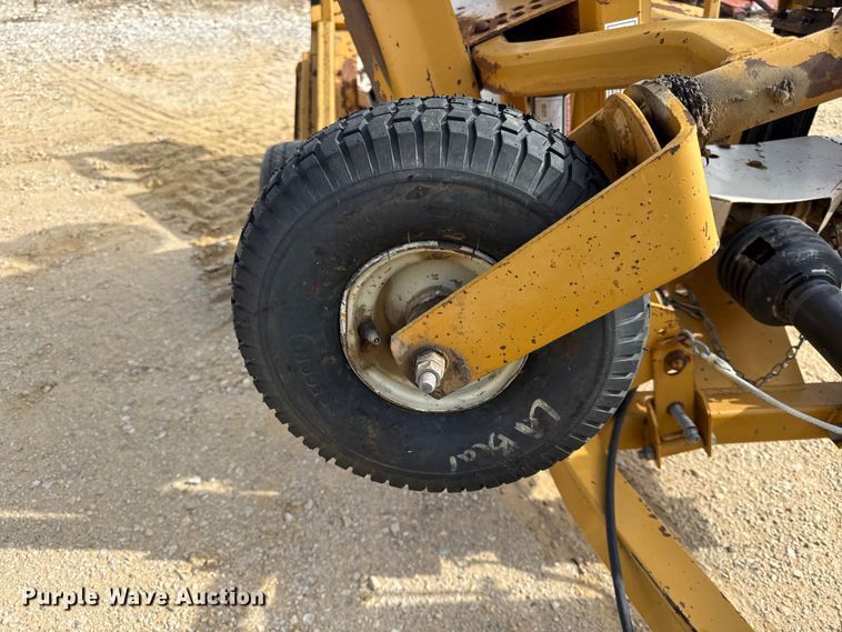 image for item EN0310 Woods batwing finish mower