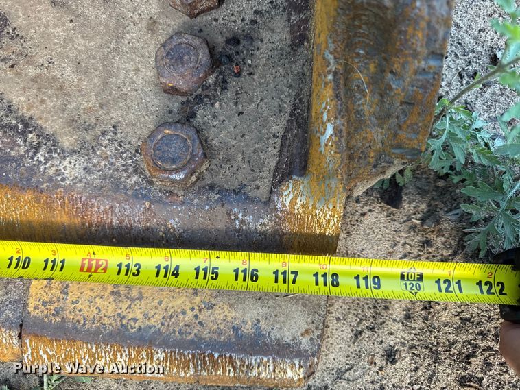 image for item EN0448 2010 John Deere 724K wheel loader
