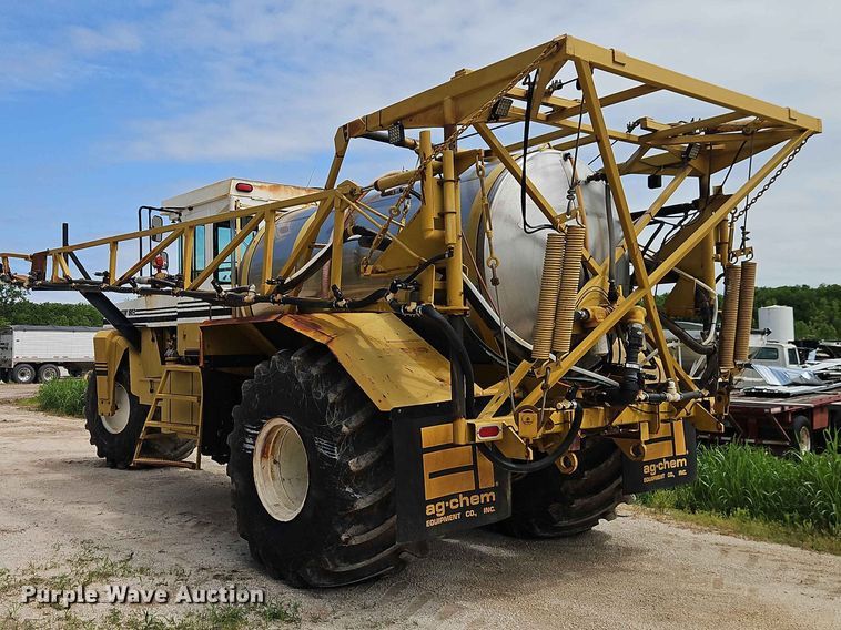 image for item EO7387 Terra-Gator 1803 sprayer