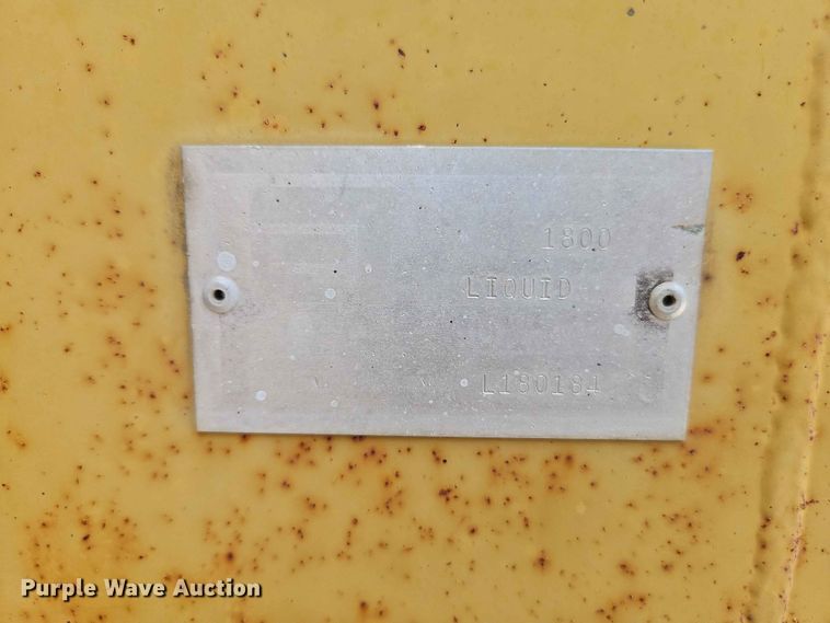 image for item EO7387 Terra-Gator 1803 sprayer