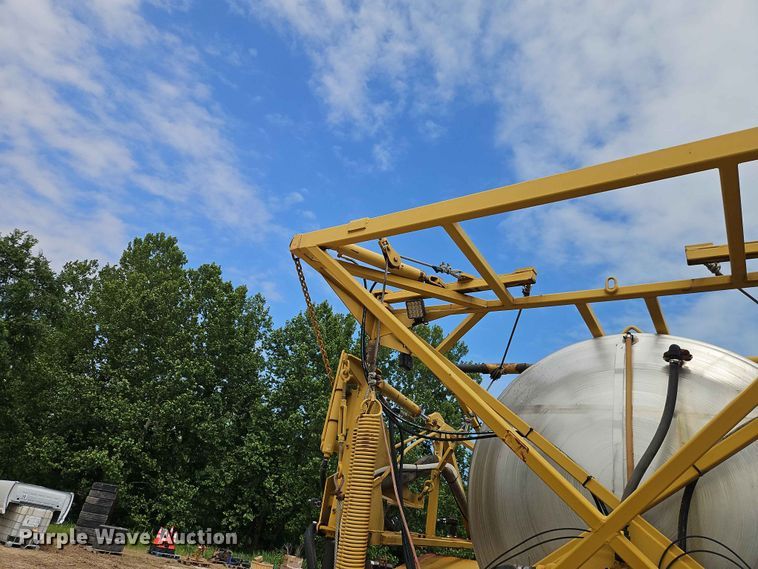 image for item EO7387 Terra-Gator 1803 sprayer