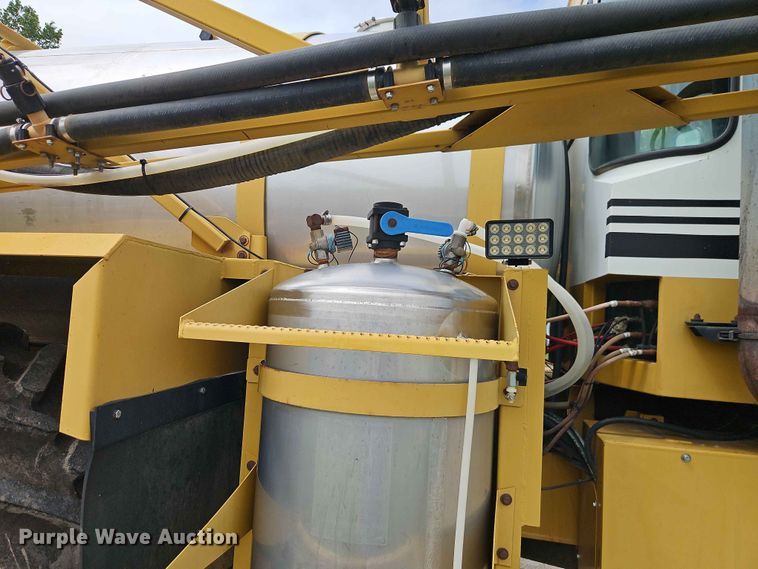 image for item EO7387 Terra-Gator 1803 sprayer