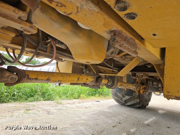 image for item EO7387 Terra-Gator 1803 sprayer