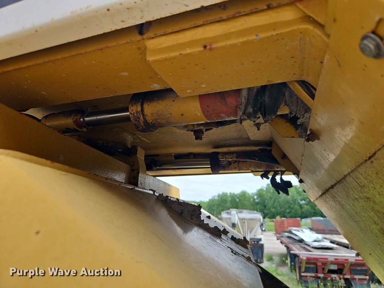 image for item EO7387 Terra-Gator 1803 sprayer