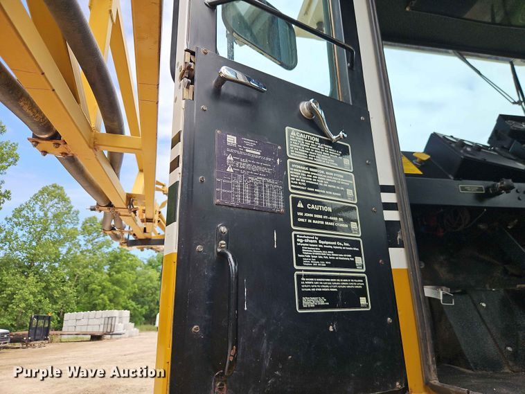 image for item EO7387 Terra-Gator 1803 sprayer