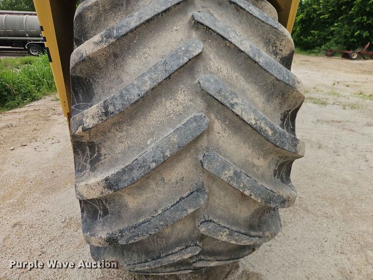 image for item EO7387 Terra-Gator 1803 sprayer