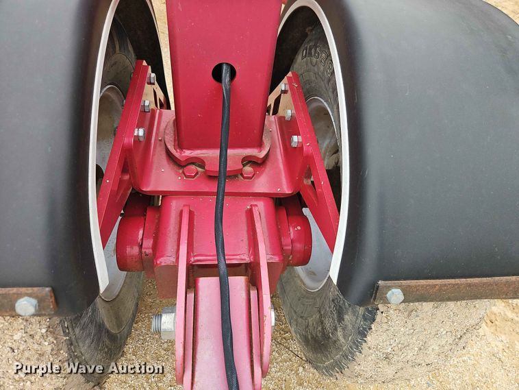 image for item EO7405 Dose Headhunter header trailer