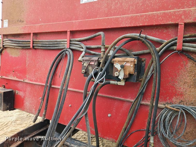 image for item EO7406 Roda feed wagon
