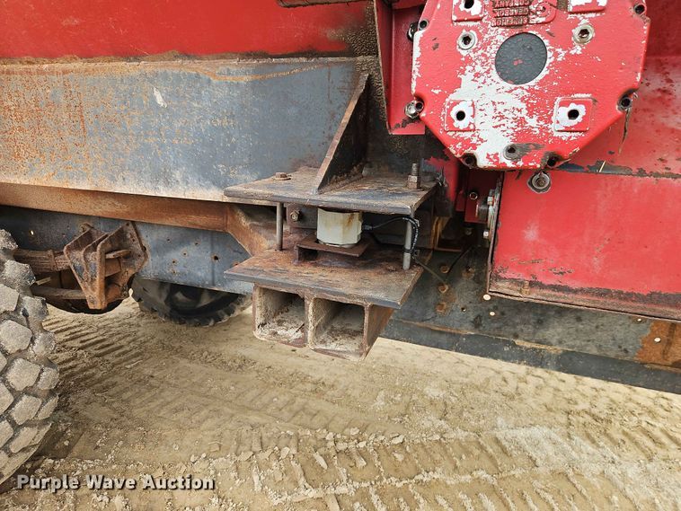 image for item EO7406 Roda feed wagon