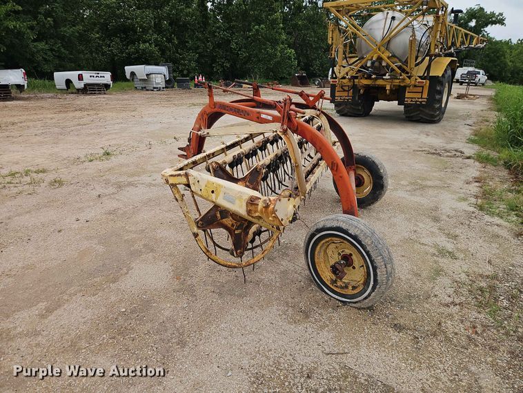 image for item EO7408 New Holland 259 hay rake