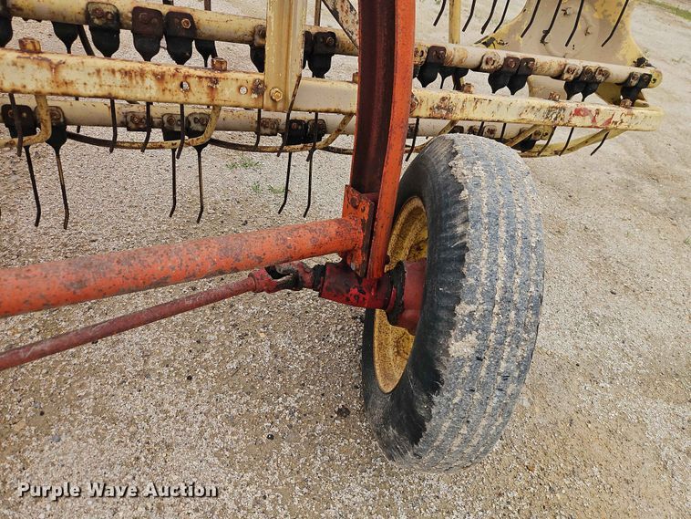 image for item EO7408 New Holland 259 hay rake