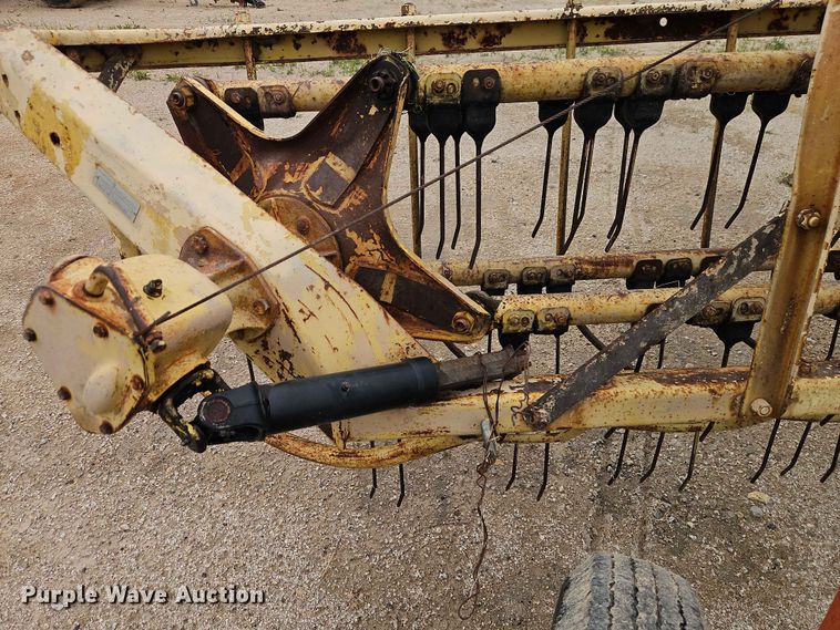 image for item EO7408 New Holland 259 hay rake