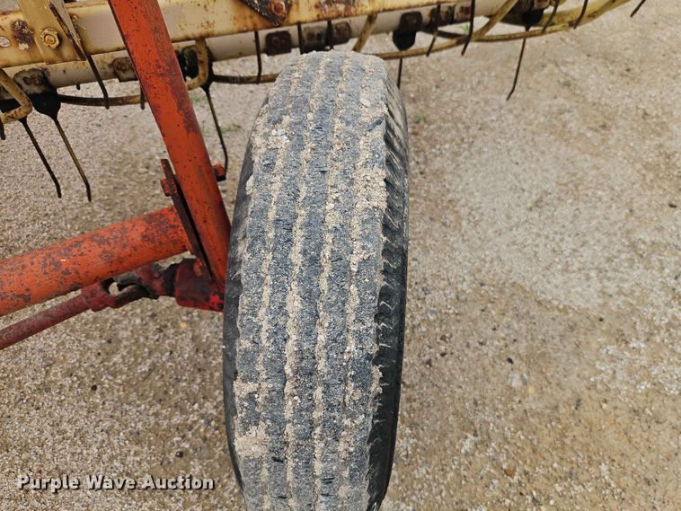 image for item EO7408 New Holland 259 hay rake