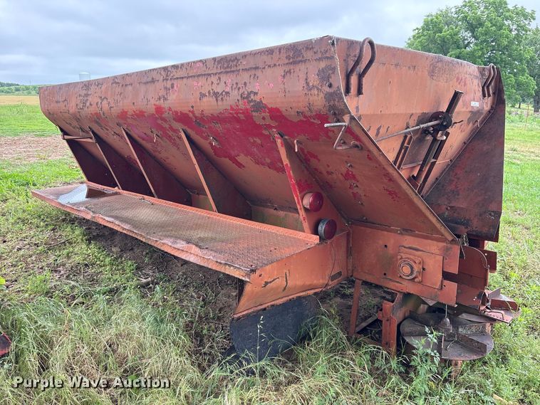 image for item ET2118 Highway Equipment Company manure spreader bed