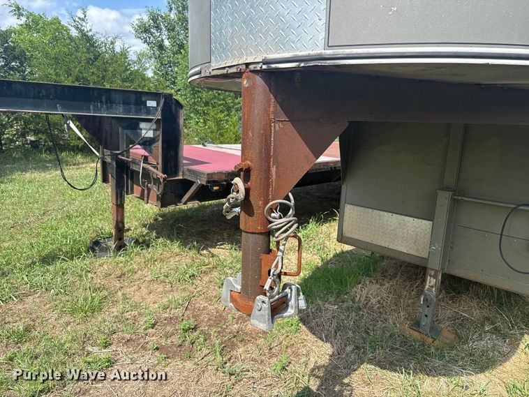image for item ET6242 2018 Calico Trailer Mfg. livestock trailer