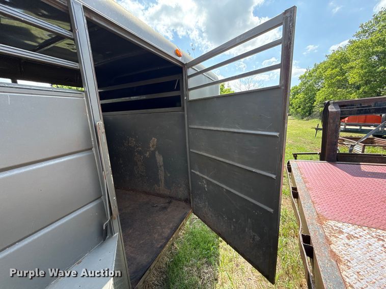 image for item ET6242 2018 Calico Trailer Mfg. livestock trailer