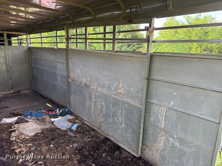 image for item ET6242 2018 Calico Trailer Mfg. livestock trailer