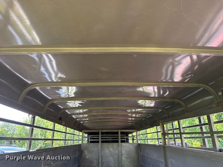 image for item ET6242 2018 Calico Trailer Mfg. livestock trailer