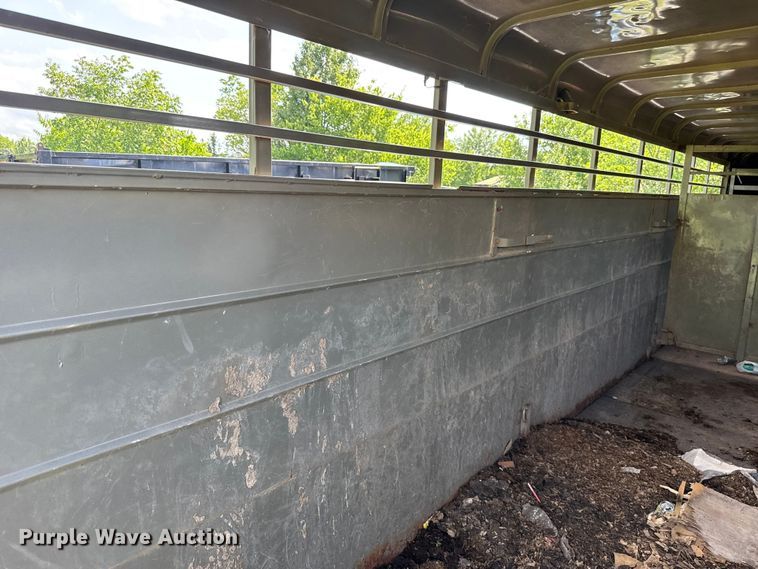 image for item ET6242 2018 Calico Trailer Mfg. livestock trailer
