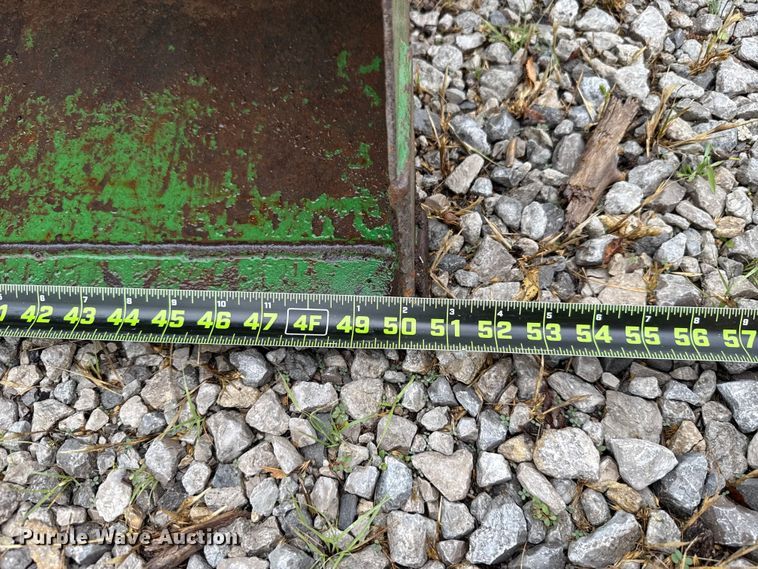 image for item ET6269 John Deere 2520 MFWD tractor